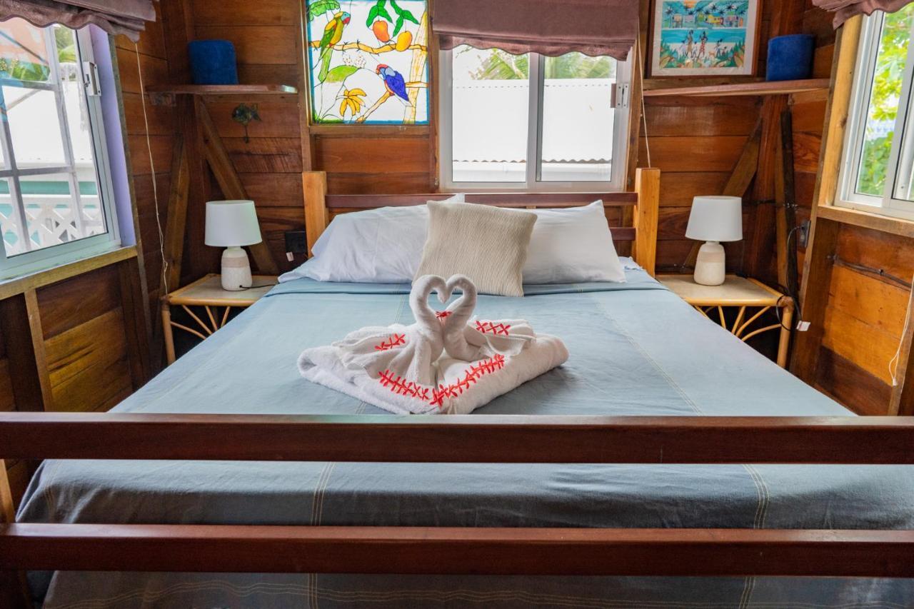 Hummingbirds Cabins Caye Caulker Exterior foto